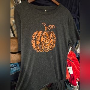 XL Women's Pumpkin T-shirt